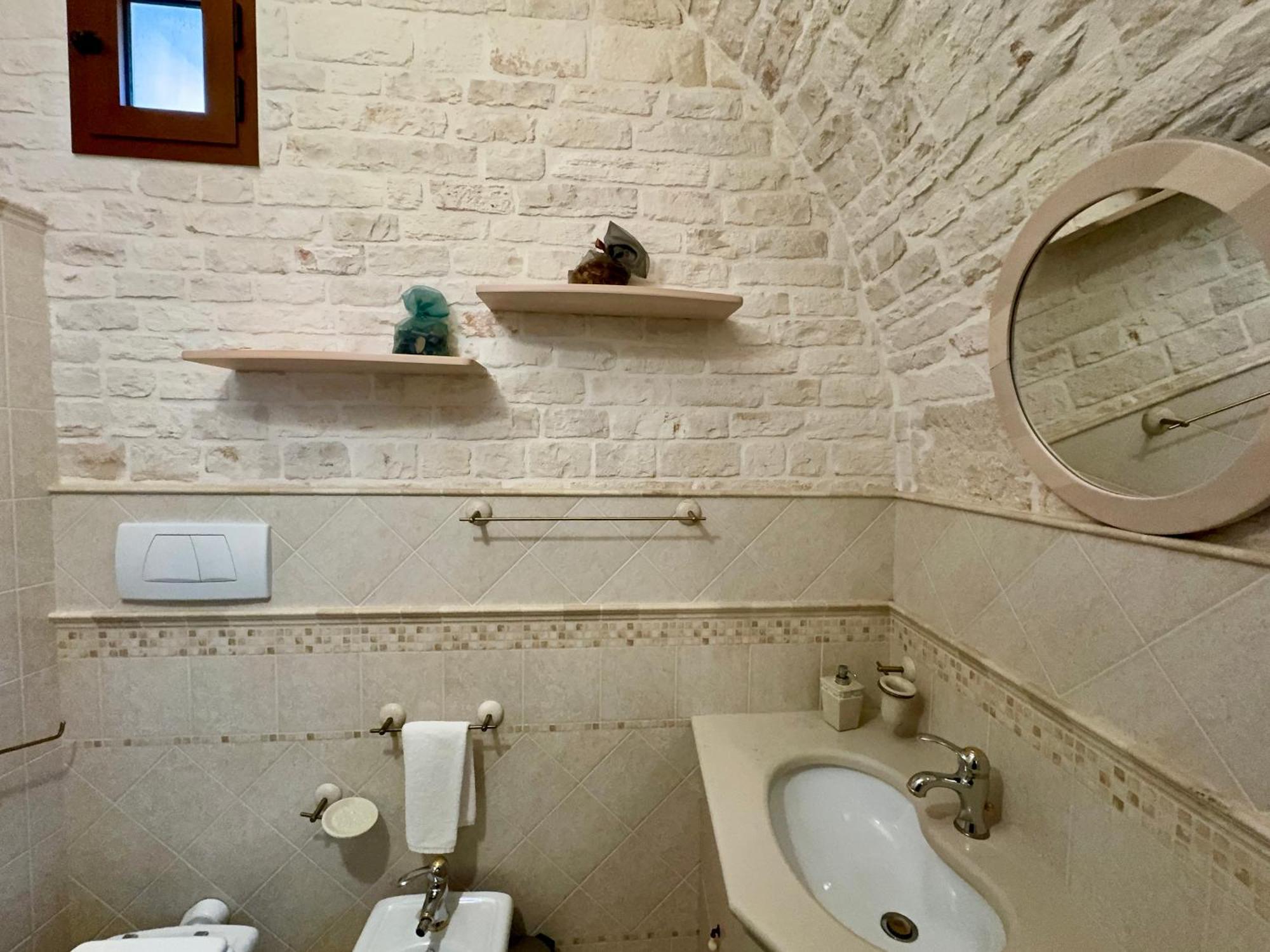 Trulli Contento - Rooms & Apartments Алберобело Екстериор снимка